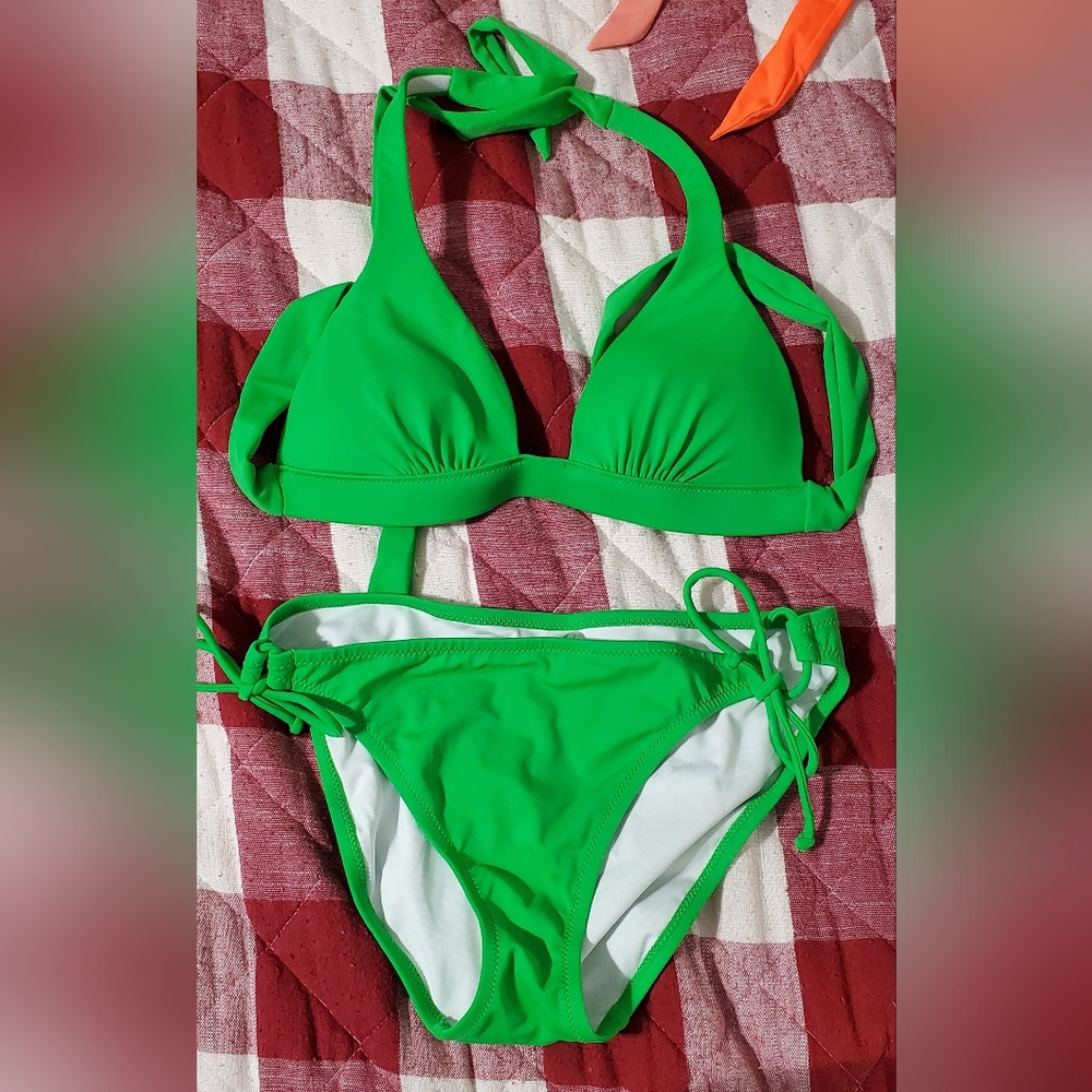 Swim suit